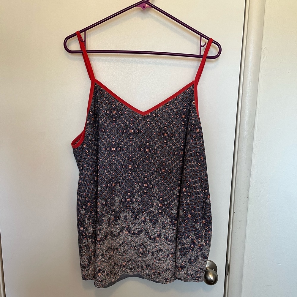 Torrid print open back tank top